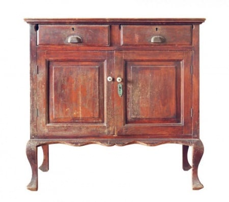 R&eacute;novation de meubles anciens : techniques et astuces d'experts